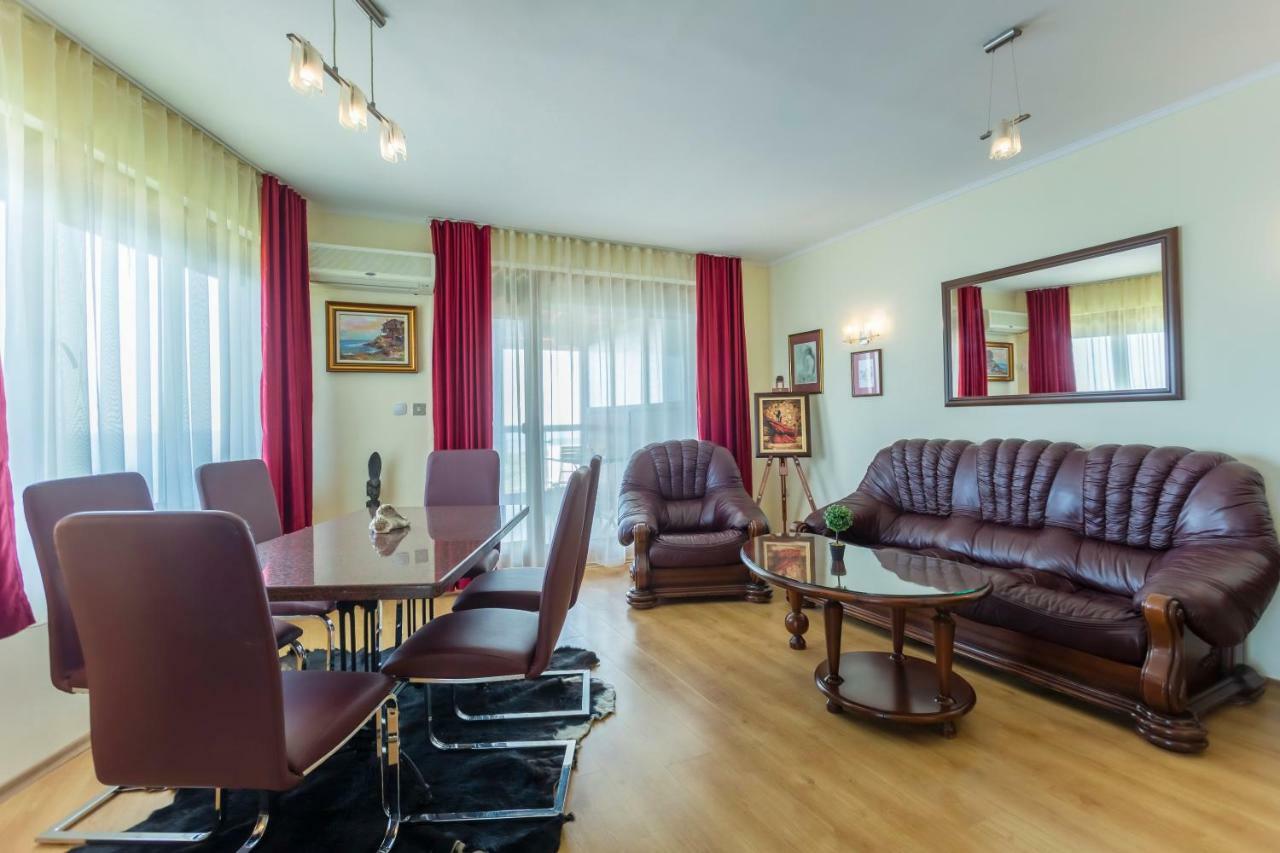 La Casa Primorsko Daire Dış mekan fotoğraf