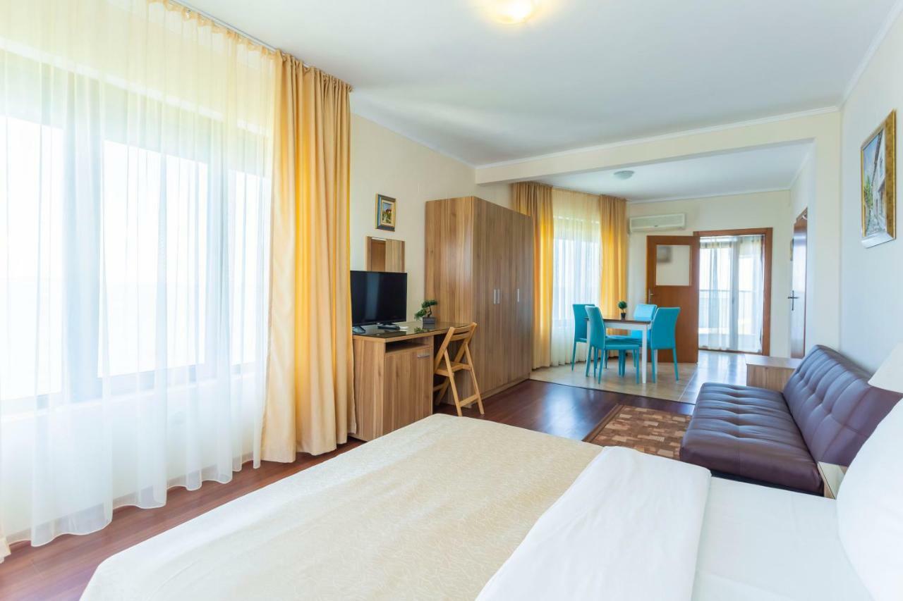 La Casa Primorsko Daire Dış mekan fotoğraf
