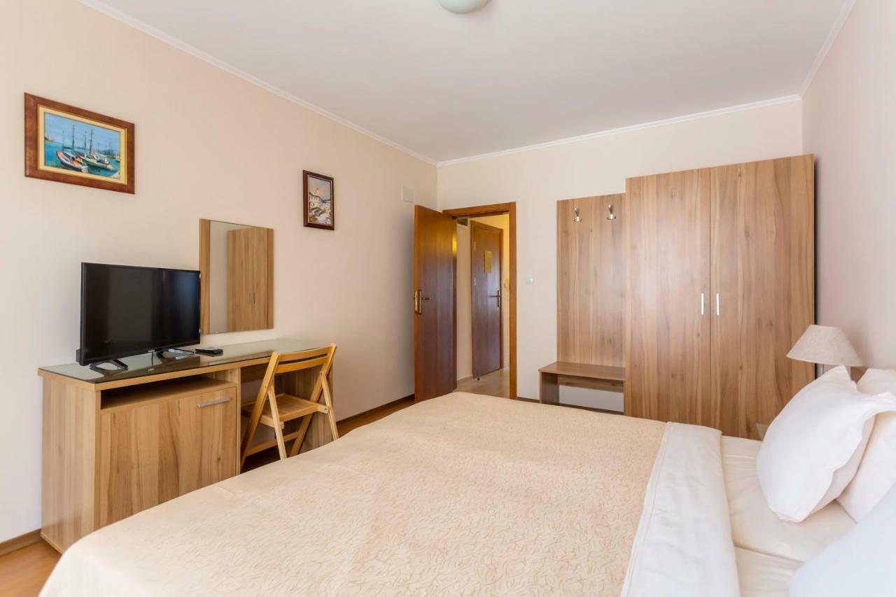 La Casa Primorsko Daire Dış mekan fotoğraf